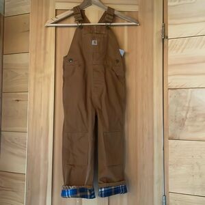 Carhartt 4T lined overalls. Like new.